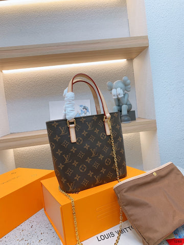 EN - New 1:1 rep Lux Bags LUV 550
