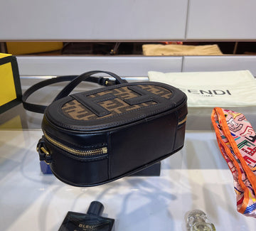 EN - New 1:1 rep  Bags FEI 242
