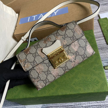Top Quality -  Bags - 1546