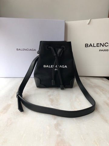 Top Quality Navy Cabas Linen Crossbody Bag In Black, For Women,  Bags 9.8in/25cm