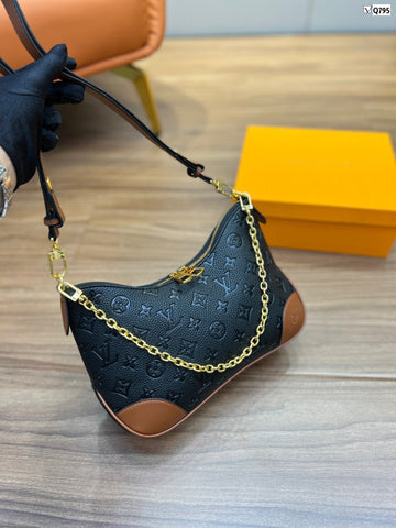 EN - New 1:1 rep Lux Bags LUV 537