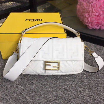 Top QualityTop Quality Baguette Nappa White For Women, Women’s Handbags, Shoulder And Crossbody Bags 10in/27cm FF 8BR600A72VF15AO