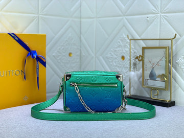 EN - New 1:1 rep Bag LUV 644