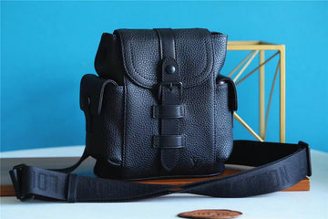 Top Quality Christopher XS Taurillon Black For Men, Bags, Shoulder And Crossbody Bags 7.7in/19.5cm Top Quality M58495