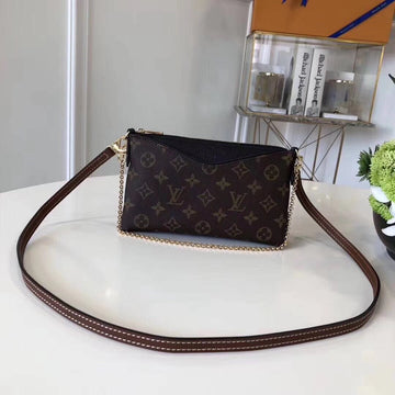 Top Quality Pallas Clutch Monogram Canvas Black For Women, WoHandbag, Shoulder And Crossbody Bags 8.3in/21cm Top Quality M44058
