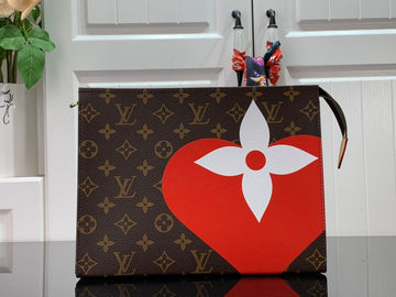 Top Quality Toiletry Pouch 26 Game On Monogram Canvas By Nicolas Ghesquiere For Women, WoWallet 9.8in/25cm Top Quality M80282