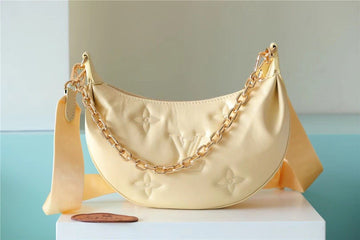 Top Quality Over The Moon Bag Handbags For Women In Banana Yellow 10.8in/28cm Top Quality M59823
