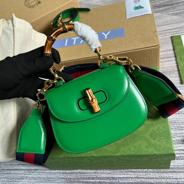 Top Quality -  Bags - 951