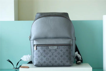 Top Quality Top Qualityscovery PM Backpack Monogram/Taiga Gunmetal Gray For Men, Bags, Backpack 15.7in/40cm Top Quality M30835