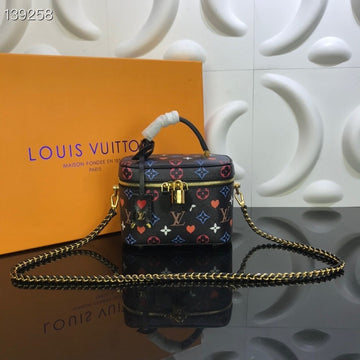 Top Quality Vanity PM Game On Monogram Canvas By Nicolas Ghesquiere Black For Women,  Shoulder And Crossbody Bags 7.5in/19cm Top Quality M57482