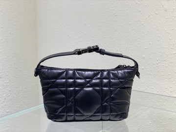 Top Quality Small DYORTravel Nomad Pouch Black, For Women, WomenÂs Handbags 6in/15cm CD S5553BMIG_M900