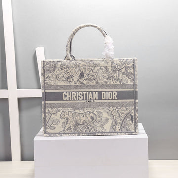 Top Quality MeTop Qualityum Book Tote Gray, For Women, WomenÂs Handbags 14in/36cm CD M1296ZTDT_M932