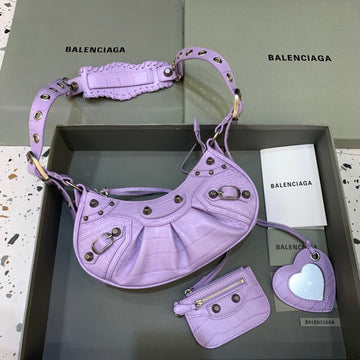 Top Quality Le Cagole XS Shoulder Bag In Light Purple, For Women,  Bags 10.2in/26cm 67130923EBY5306