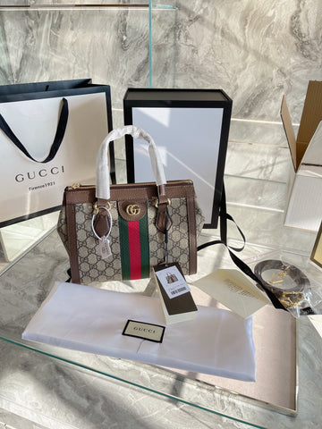 EN - New 1:1 rep  Bags GCI 222
