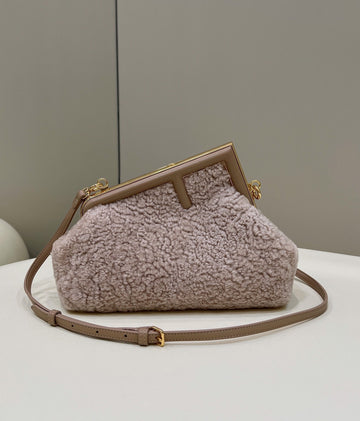 Top QualityTop Quality Top QualityTop Qualityrst Small Pink Mink Bag For Woman 26cm/10in