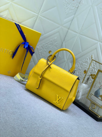 New 1:1 rep Lux Bags LUV 889
