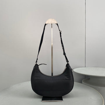 Top Quality Medium Ava Bag With Top Quality Strap In Quilted Nylon Black For Women 9in/23cm 196972DLI.38SI