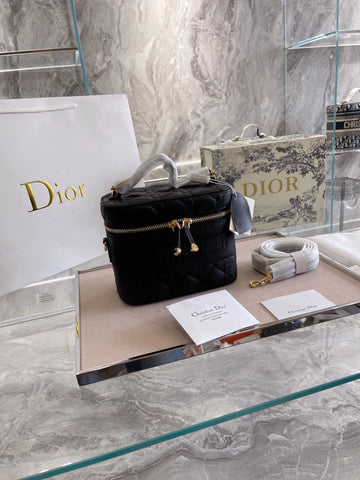 EN - New 1:1 rep  Bags DIR 215