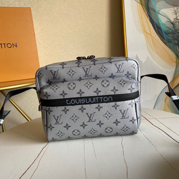 EN - New 1:1 rep  Bags LUV 158