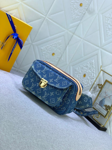 EN - New 1:1 rep Bag LUV 639