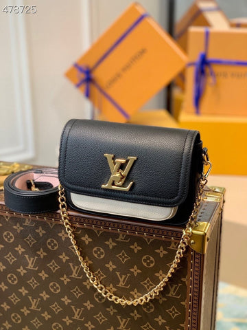 Top Quality Lockme Tender Bag Black For Women, WomenÂs Handbags, Shoulder And Crossbody Bags 7.5in/19cm Top Quality M58557