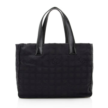 Chanel Nylon Travel Line Large Tote (SHF-21860)