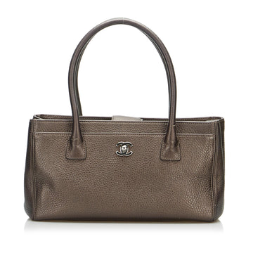 Chanel Small Executive Cerf Tote (SHG-fVvrBt)