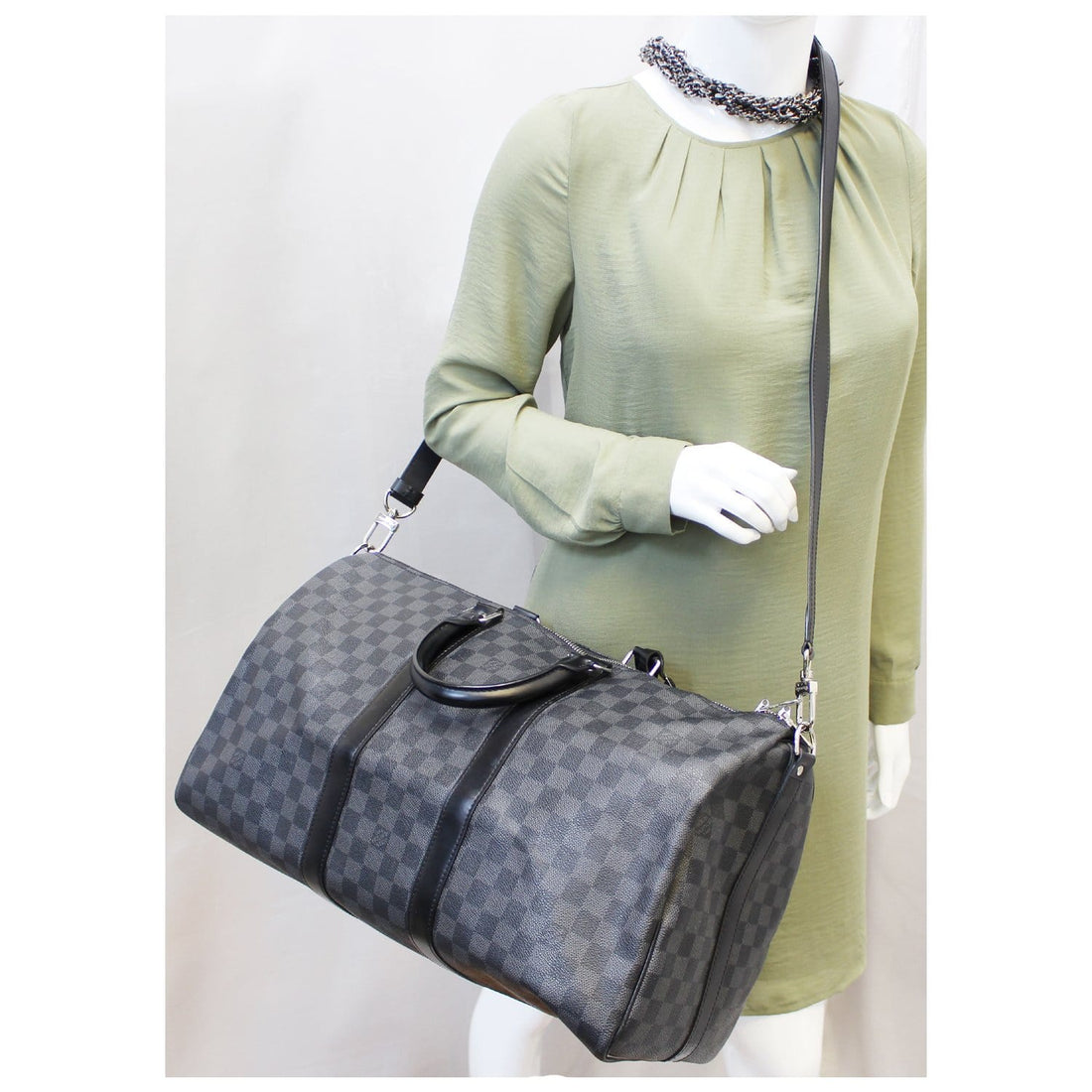 LOUIS VUITTON Keepall 45 Damier Graphite Bandouliere Travel Bag