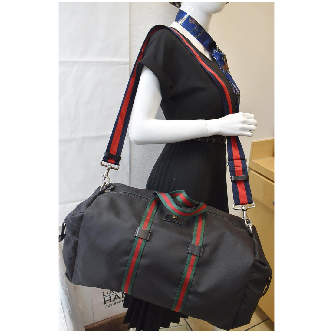 GUCCI Techno Canvas Duffle Travel Bag Black 450983
