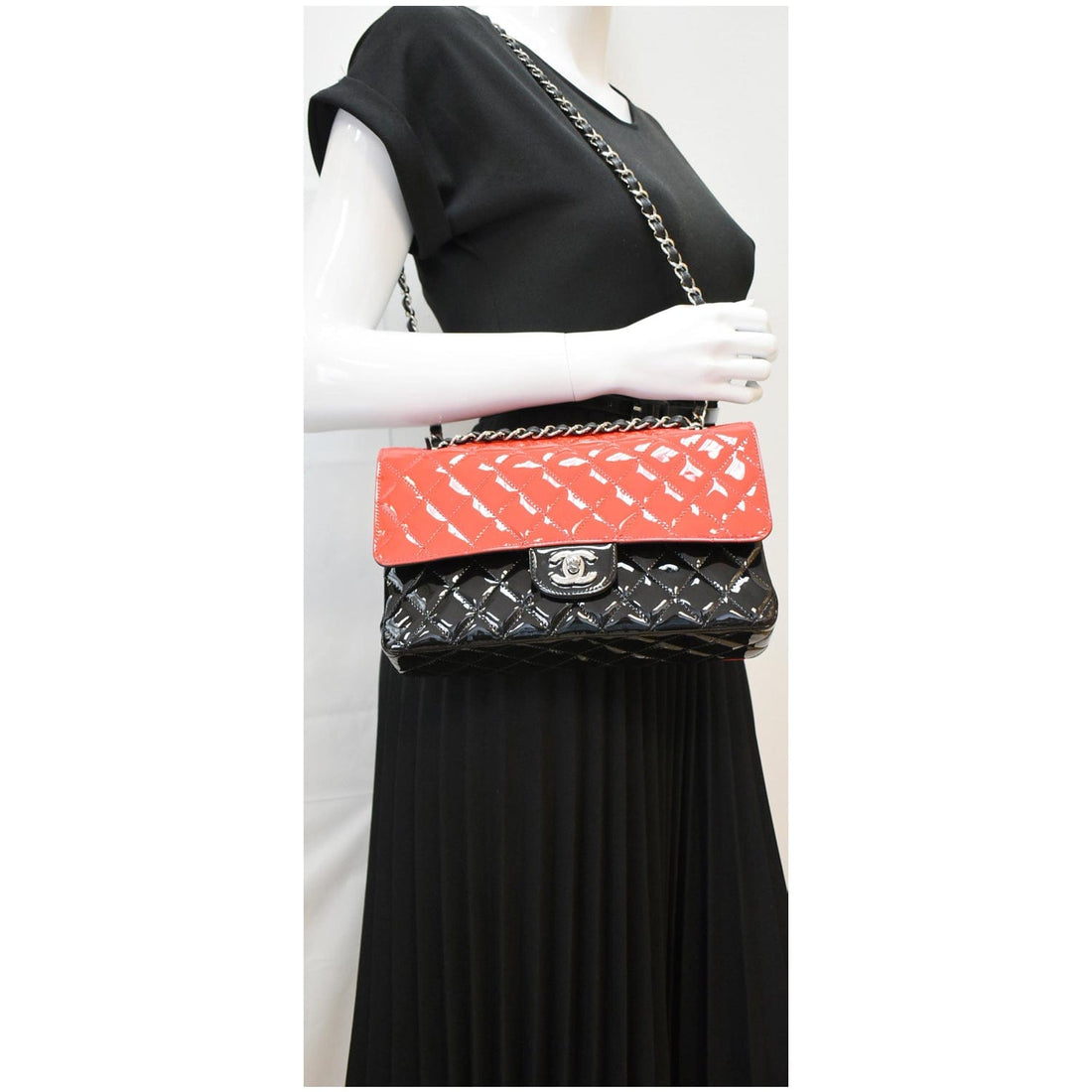CHANEL Medium Double Flap Quilted New 1:1 Rep Leather Shoulder Bag Black/Red