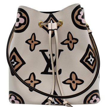 LOUIS VUITTON NeoNoe MM Wild At Heart Monogram Canvas Shoulder Bag Creme
