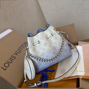 Top Quality Bella Bucket Bag Light Blue For Women,  Shoulder And Crossbody Bags 7.5in/19cm Top Quality M57856