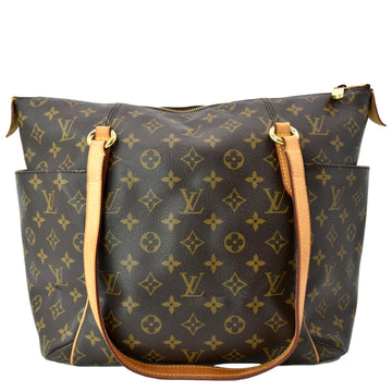 LOUIS VUITTON Totally MM Monogram Canvas Shoulder Bag Brown