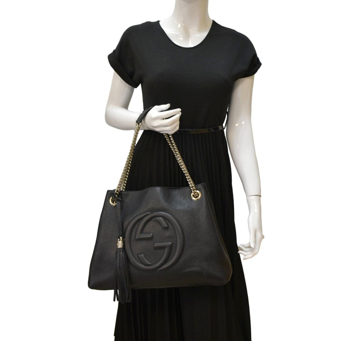 GUCCI Medium Soho Chain Pebbled Leather Tote Bag Black 536196