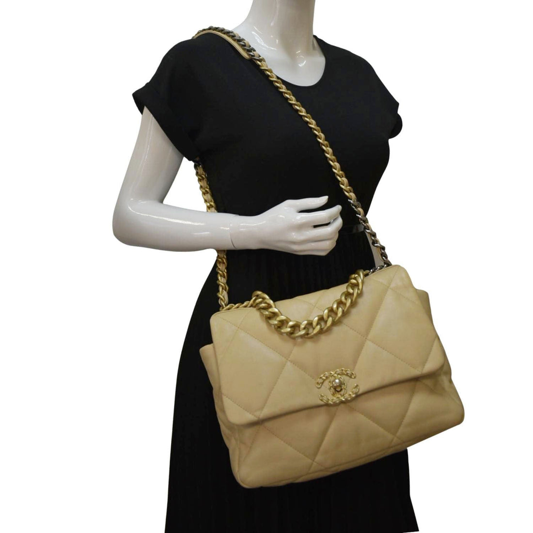 CHANEL 19 Small Flap Quilted  Leather Shoulder Bag Beige