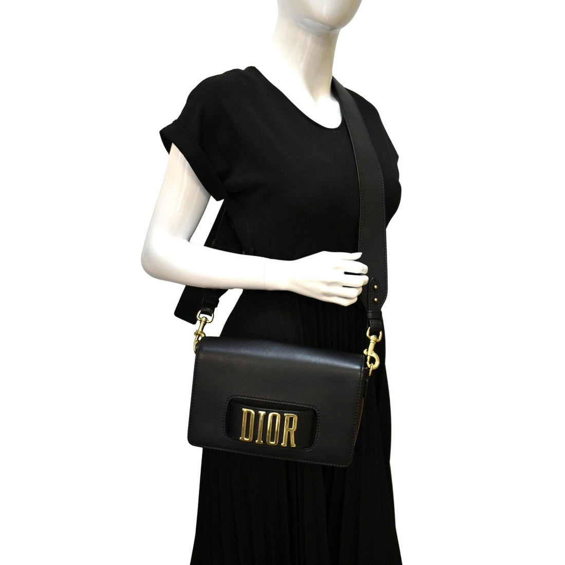 CHRISTIAN DIOR Dio(r)evolution Flap  Crossbody Bag Black