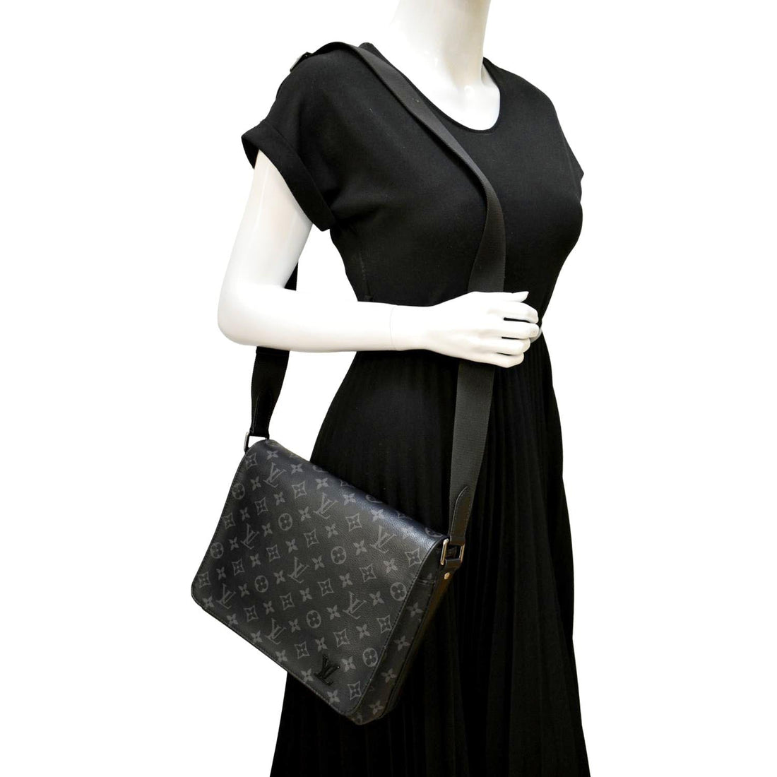 LOUIS VUITTON District PM Monogram Eclipse Messenger Bag Black