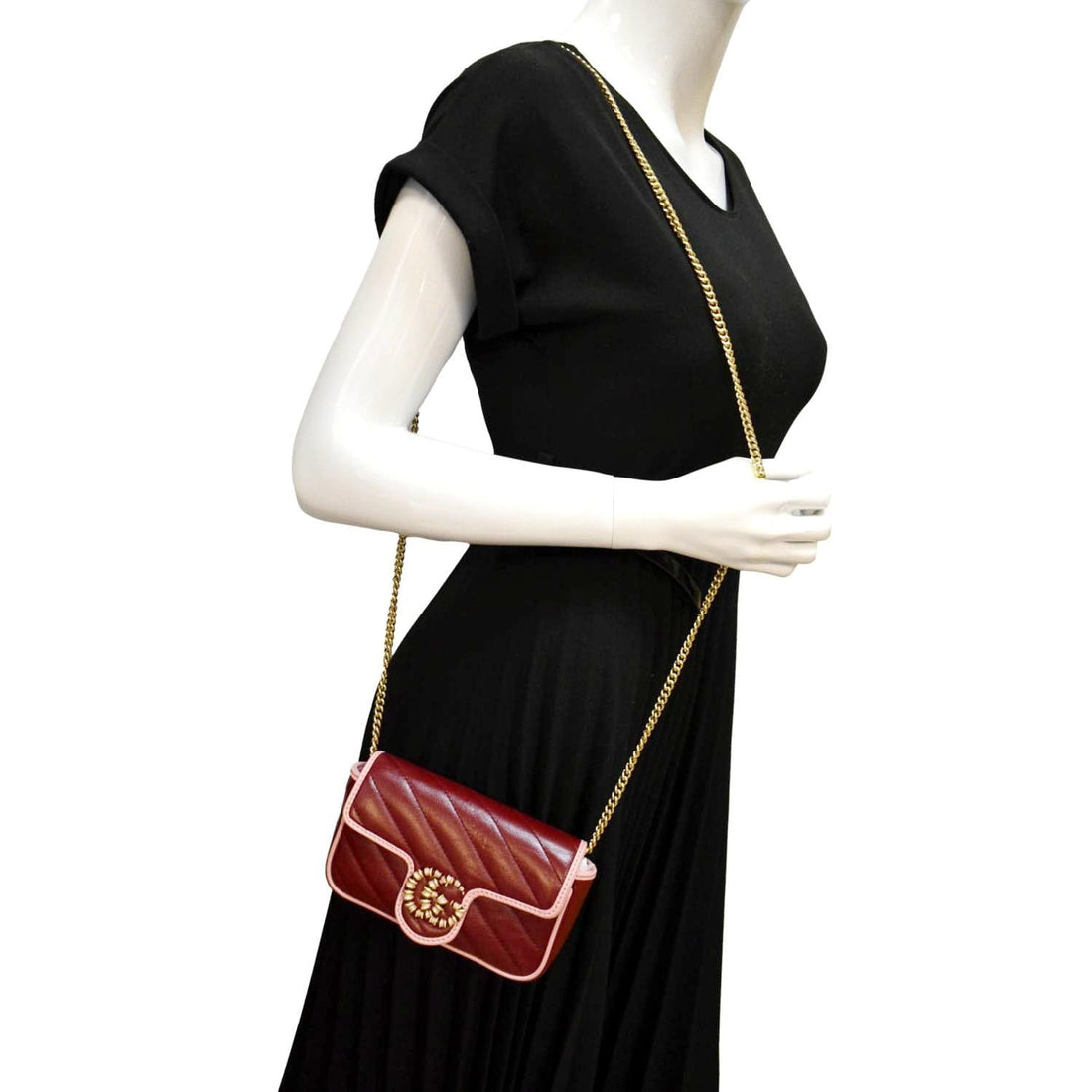 GUCCI  Effect Super Mini GG Marmont Diagonal Leather Shoulder Bag Red 574969