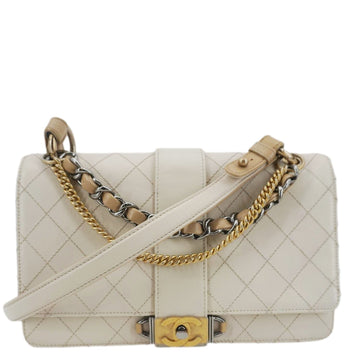 CHANEL CC Flap Quilted Leather Chain Crossbody Bag White