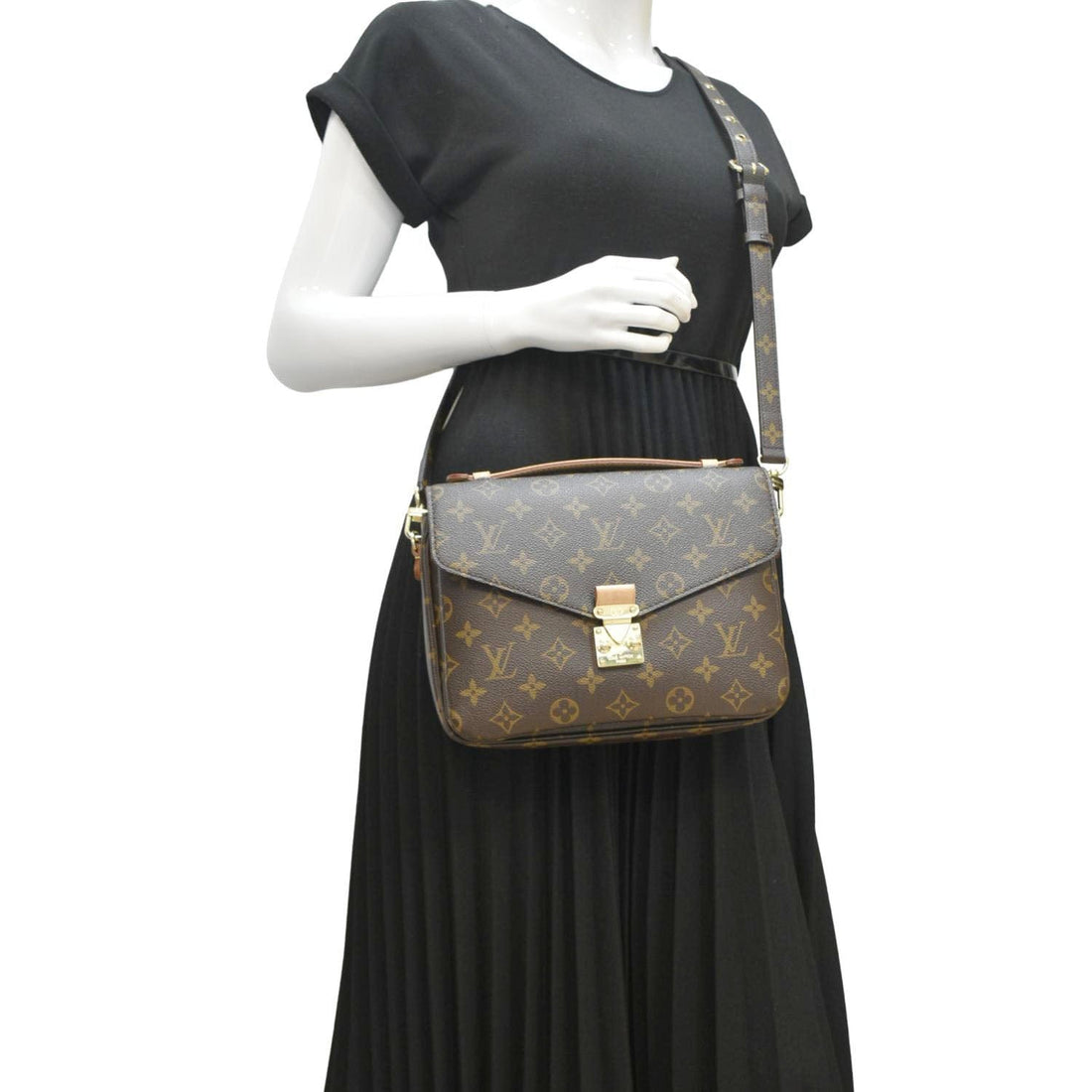 LOUIS VUITTON Metis Pochette Monogram Canvas Crossbody Bag Brown