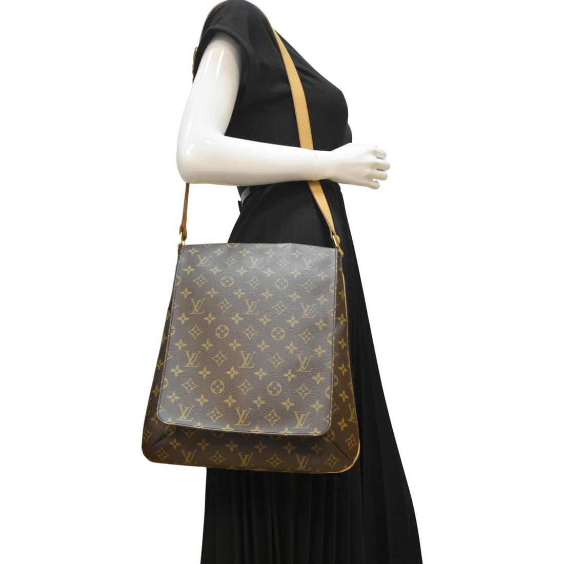 LOUIS VUITTON Mtte Salsa GM Monogram Canvas Crossbody Bag Brown