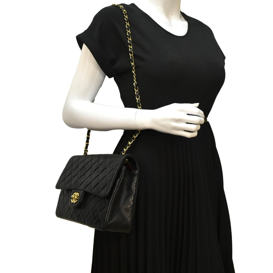 CHANEL Classic Medium Double Flap Leather Shoulder Bag Black