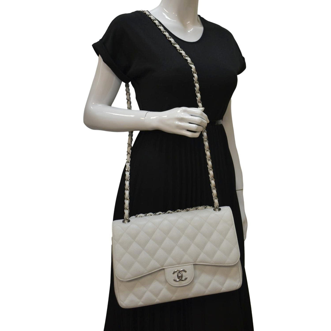 CHANEL Jumbo Double Flap Quilted Caviar Leather Shoulder Bag White