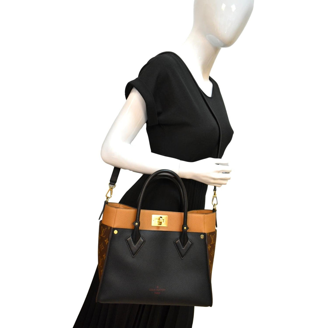 LOUIS VUITTON On My Side MM  Monogram Shoulder Bag Black