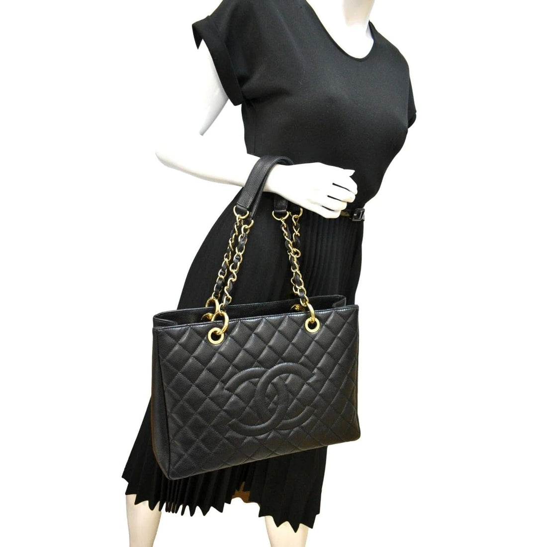 CHANEL Grand Shopping Caviar Leather GST Tote Bag Black