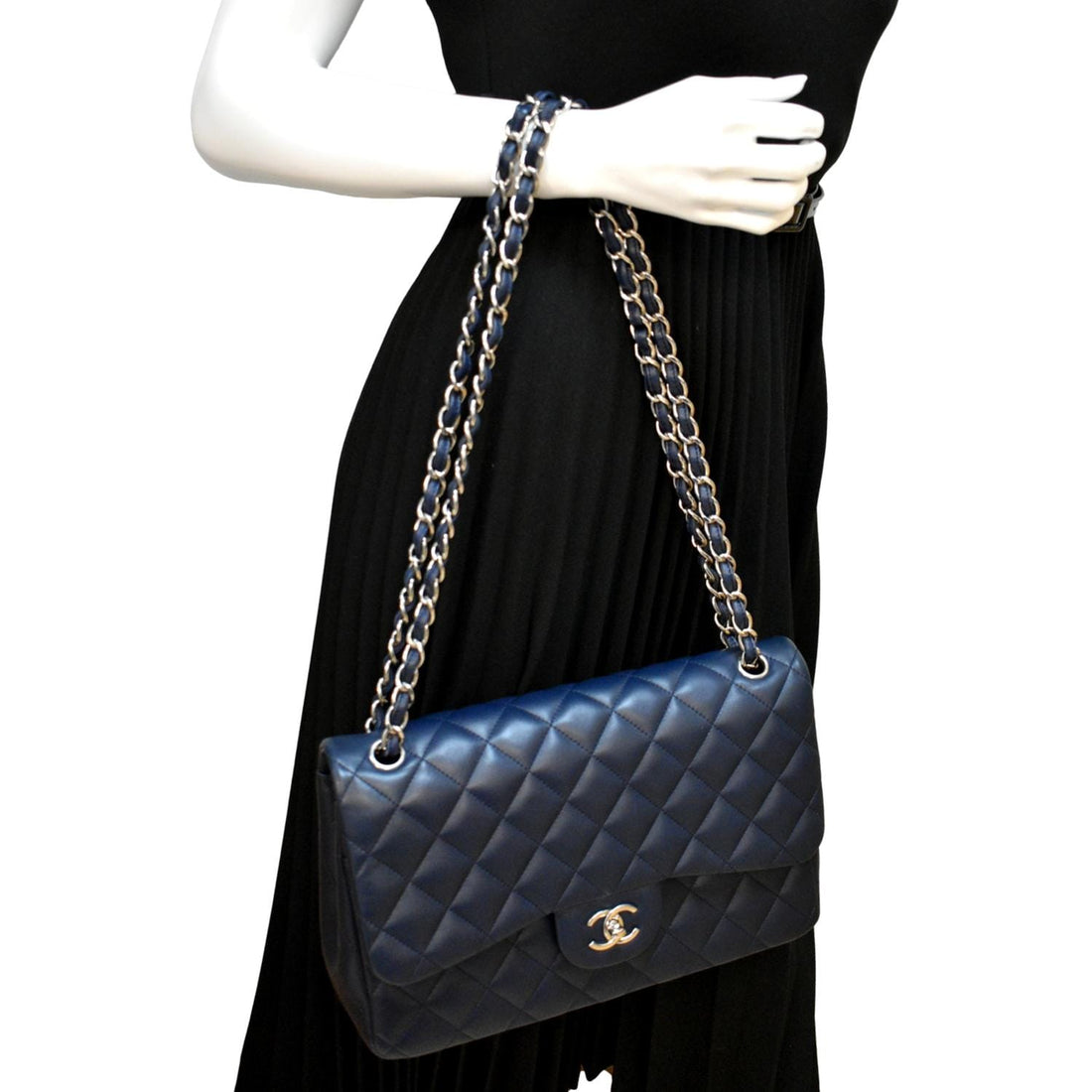 CHANEL Jumbo Double Flap  Leather Shoulder Bag Navy Blue