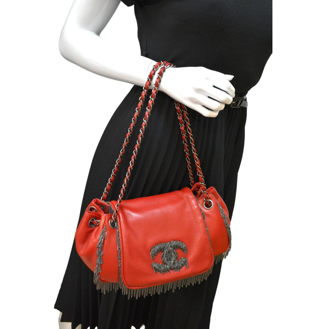 CHANEL Chain Fringe Flap  Leather Shoulder Bag Red