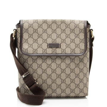 Gucci GG Supreme Flap Small Messenger
