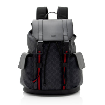 Gucci GG Supreme Medium Flap Backpack (SHF-NNj9Jx)