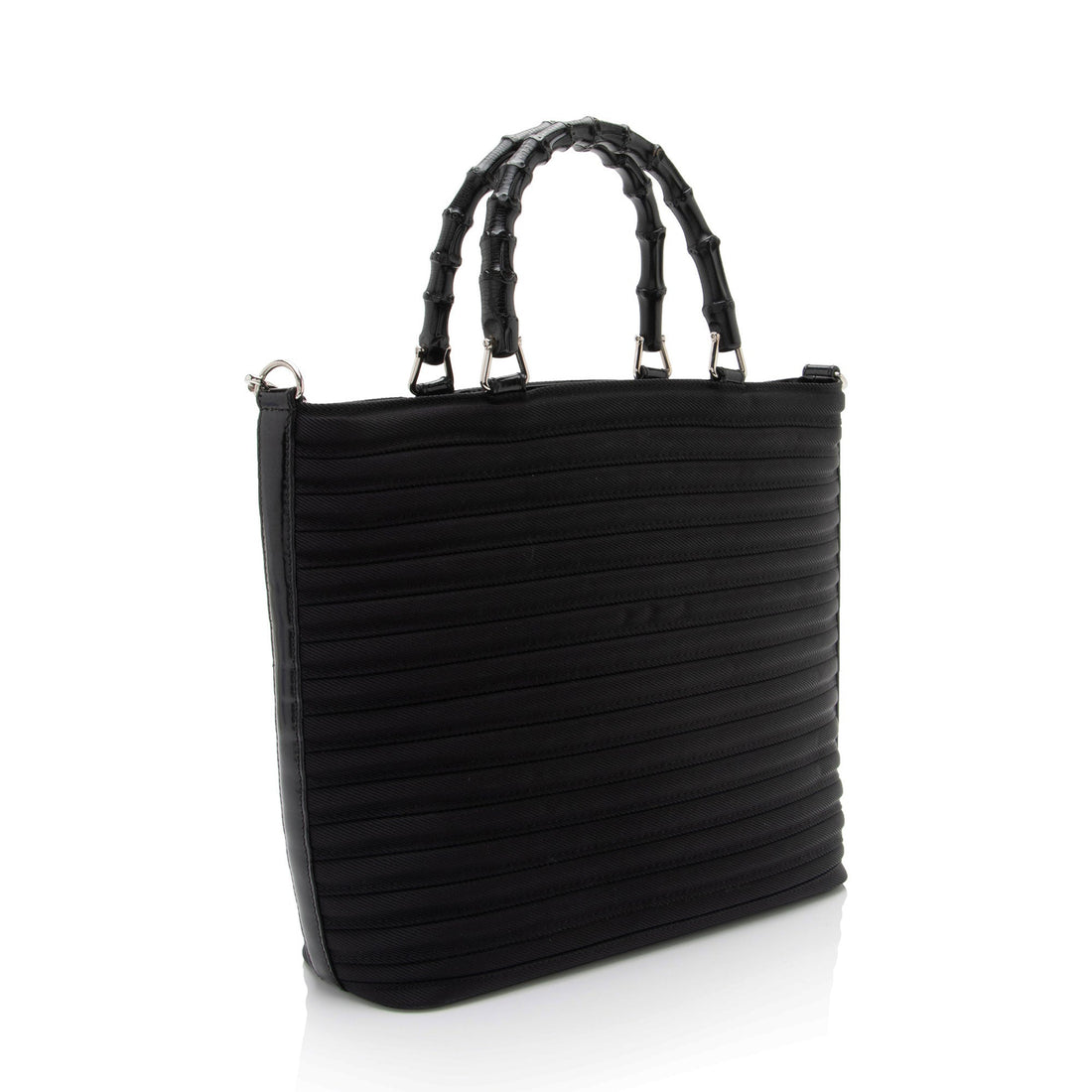Gucci Vintage Quilted Nylon Bamboo Tote (SHF-2fSkOi)